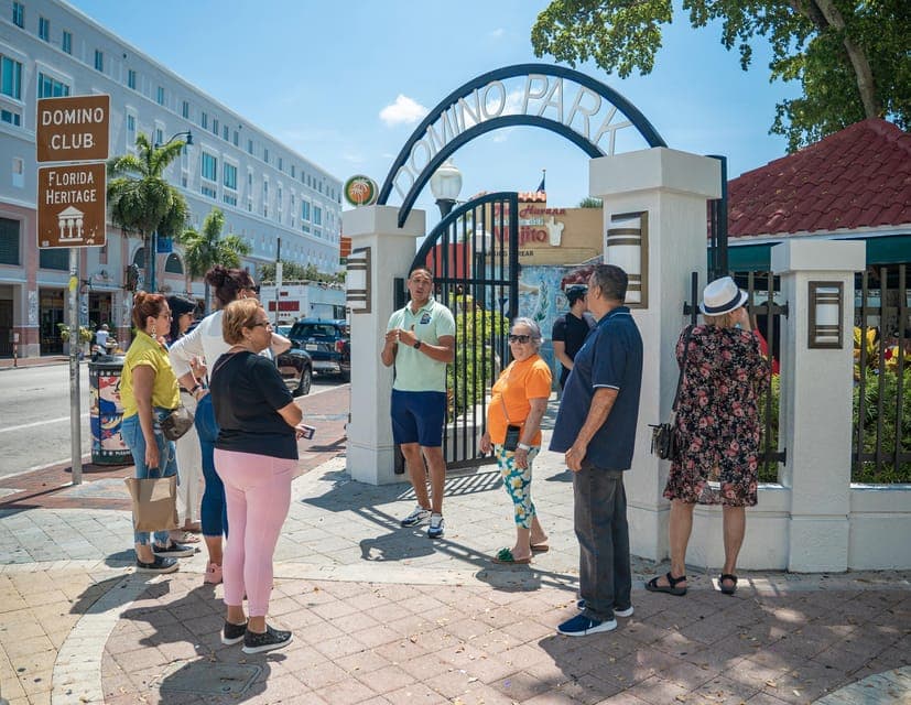 Little Havana walking food and salsa tour - Image 8