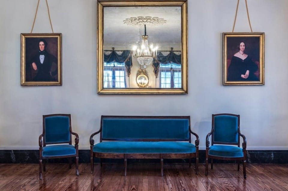 Oak Alley Plantation Tour with Hotel Transfers Gallery Image 2