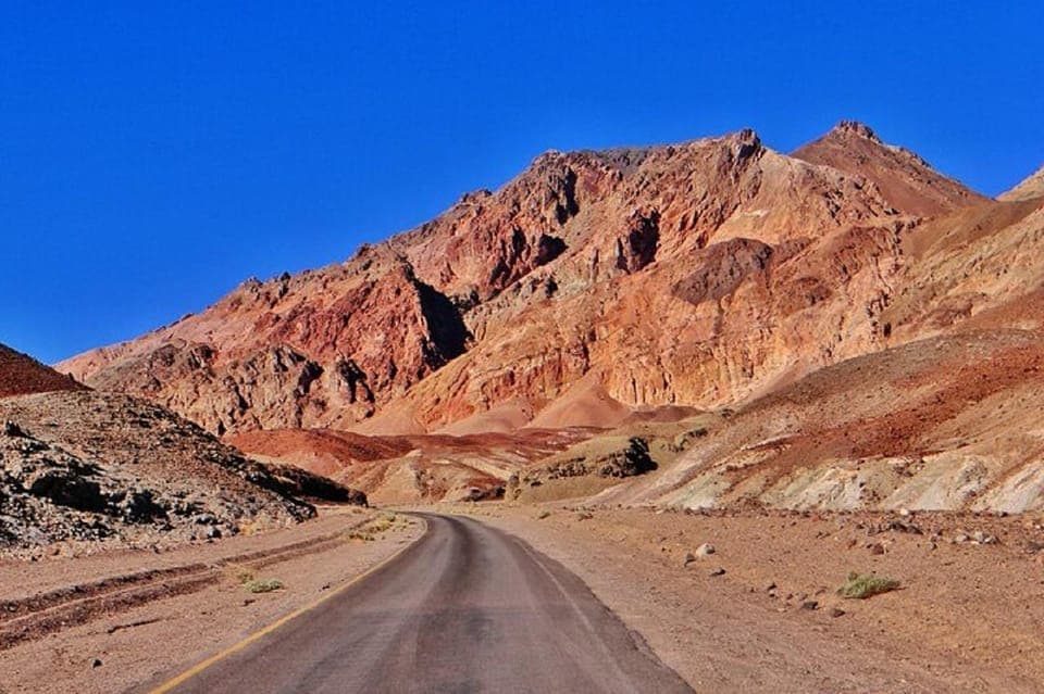 Small Group Death Valley,Rhyolite Ghost Day Tour from LV Gallery Image 3
