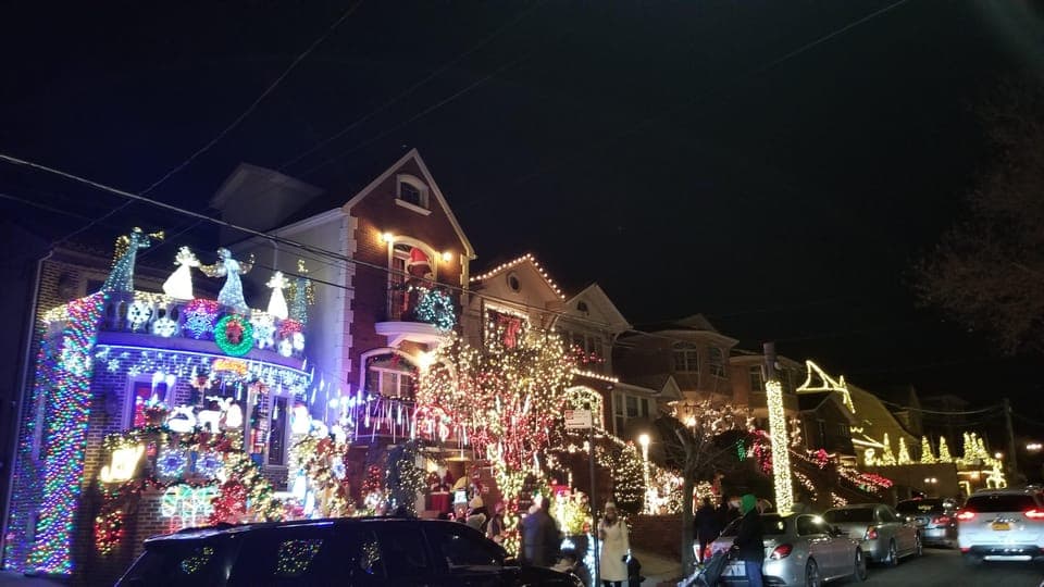Magnificent Christmas Lights Tour of Dyker Heights Brooklyn Gallery Image 2