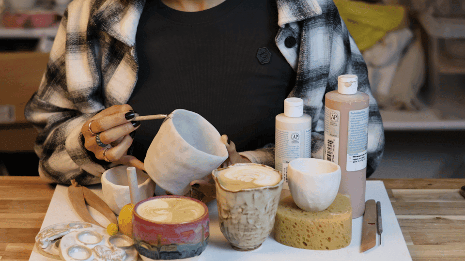 Pottery Workshop and Wine – Barcelona Gallery Image 2