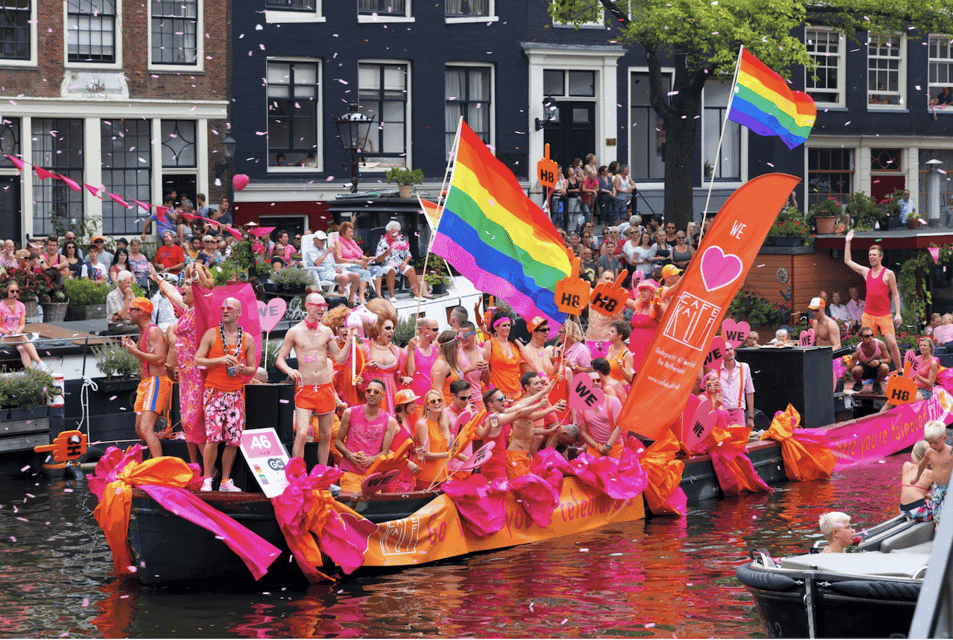 Queer Contemporary art tour with artist Yamuna Gallery Image 2