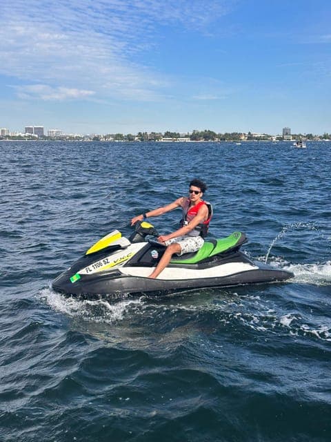 Miami Beach Jetskis + Free Boat Ride Gallery Image 3