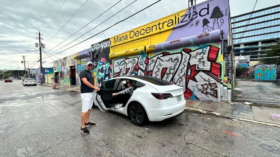 Explore Miami with a Private driver Gallery Image 2