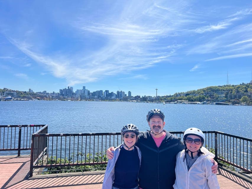 11. 2.5 hour City Electric Bike Tour - Image 11