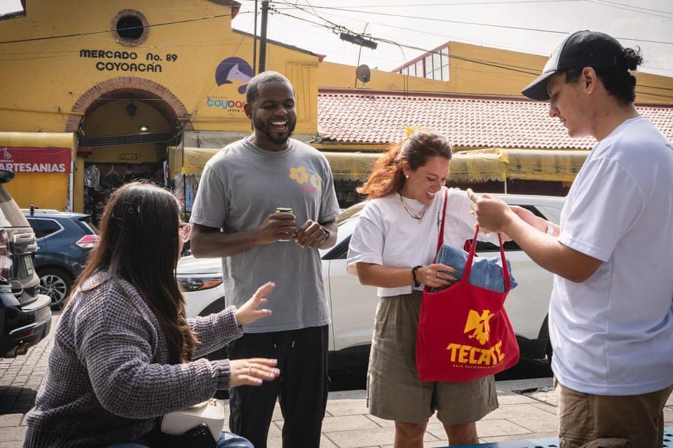 Coyoacán Market Tour with Food Tastings Gallery Image 3