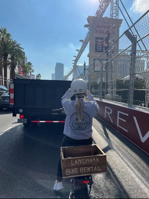 Las Vegas Electric Bike Rental 4 Hour-Self Guided Tour Gallery Image 2
