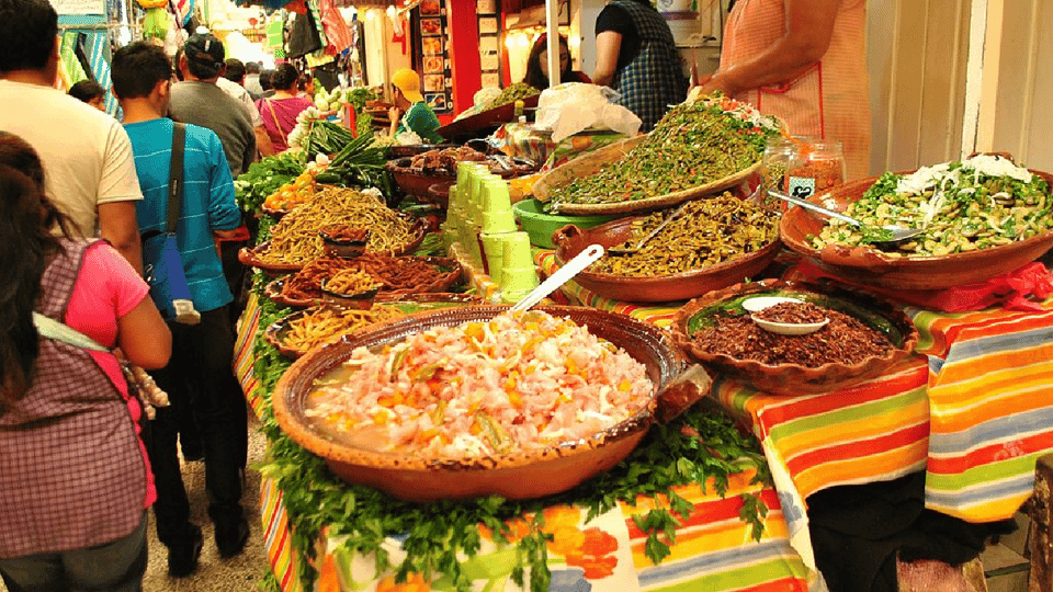 Mezcal Tasting and Market Tour with Lunch Gallery Image 4