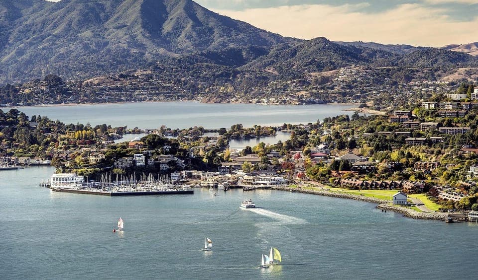 Tiburon: Guided Walking Tour - From the Railroad to Today Gallery Image 4