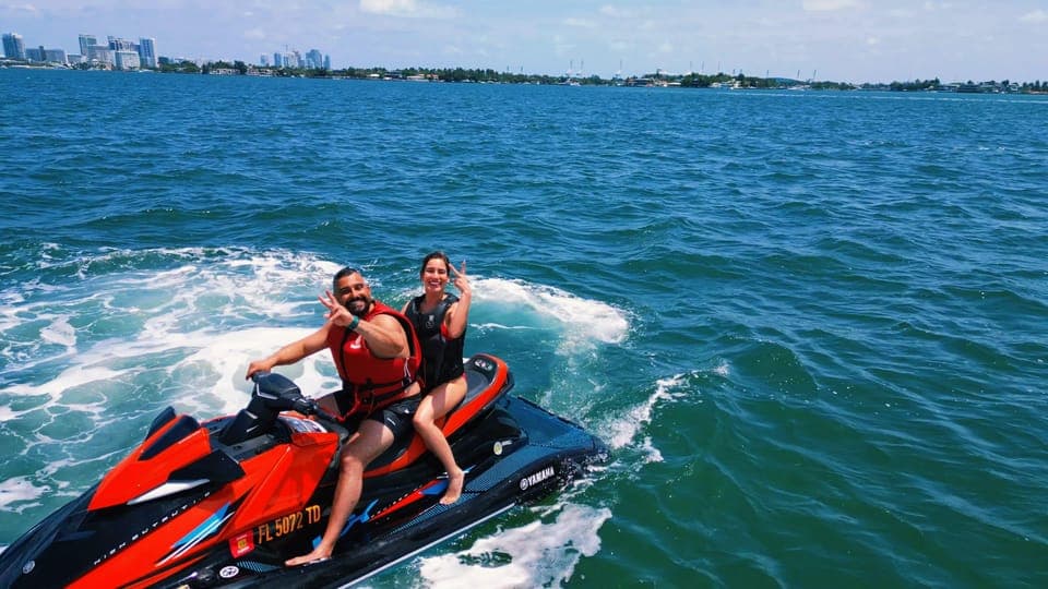 Adventure Cruise with Jetski, Tubing, and Drinks Gallery Image 2