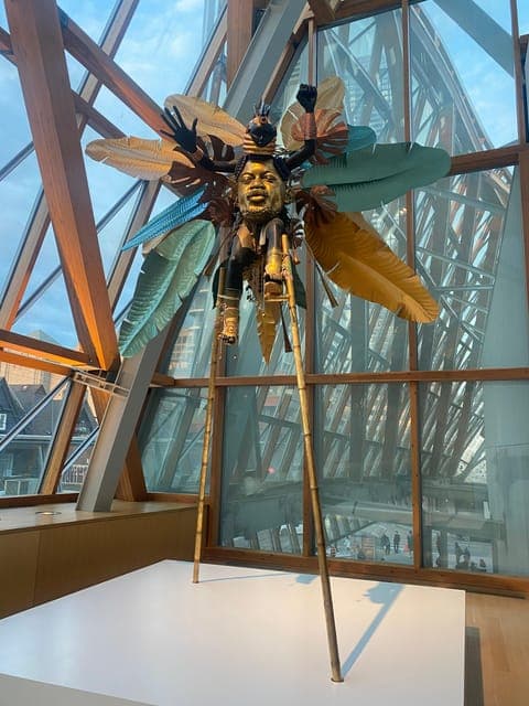 Toronto: Bus or Walking City Tour in English or French Gallery Image 2