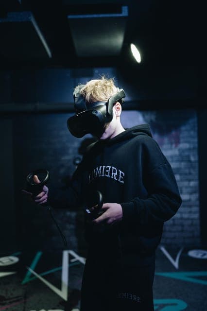 VR Starter Pack with 6 Tokens Gallery Image 2