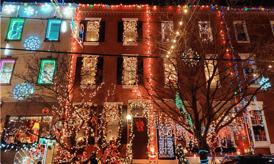 Private Philadelphia Holiday Lights Driving Tour Gallery Image 2