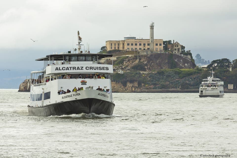 Explore Alcatraz & Golden Gate Bike Tour Gallery Image 2