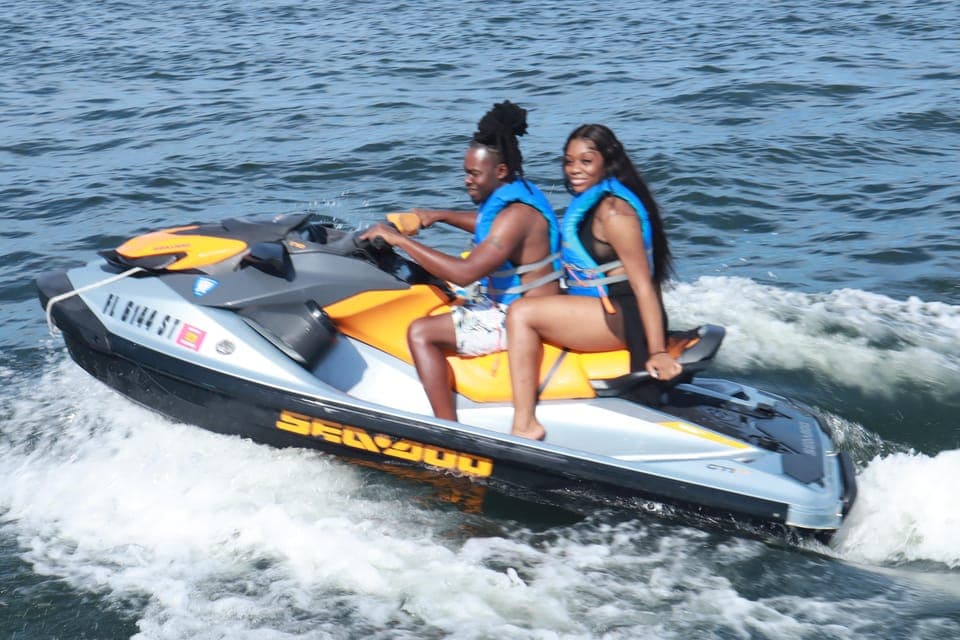 Miami Beach: Early Bird Jet Ski Rental with Boat Ride Gallery Image 2