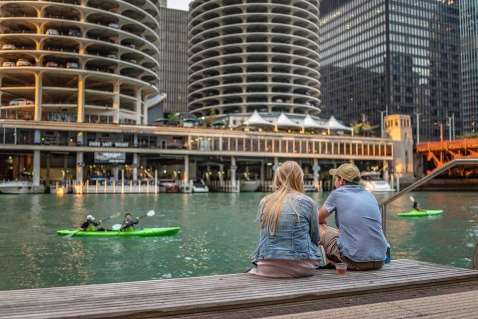 Chicago Walking Tour with Historic Sites & Boat Cruise Gallery Image 3