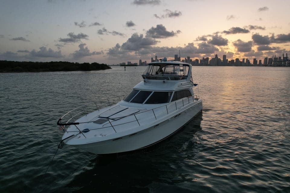 Experience the Ultimate Sunset Cruise on a 50ft yacht! Gallery Image 3