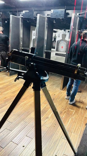 Machine Gun Shooting! Gallery Image 3