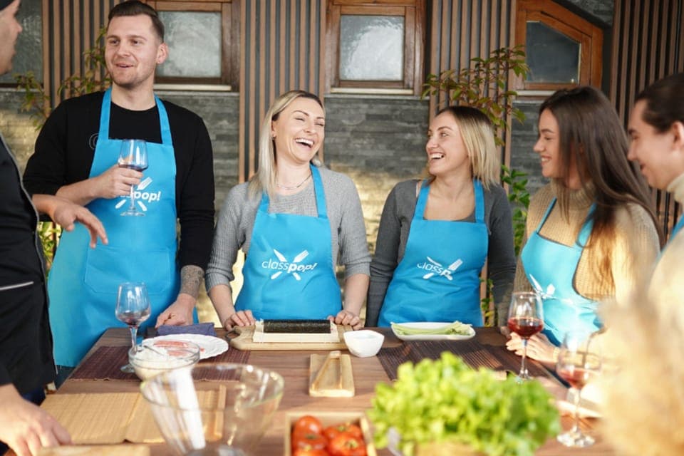 Sushi Making at a Trendy Local Tavern Gallery Image 1