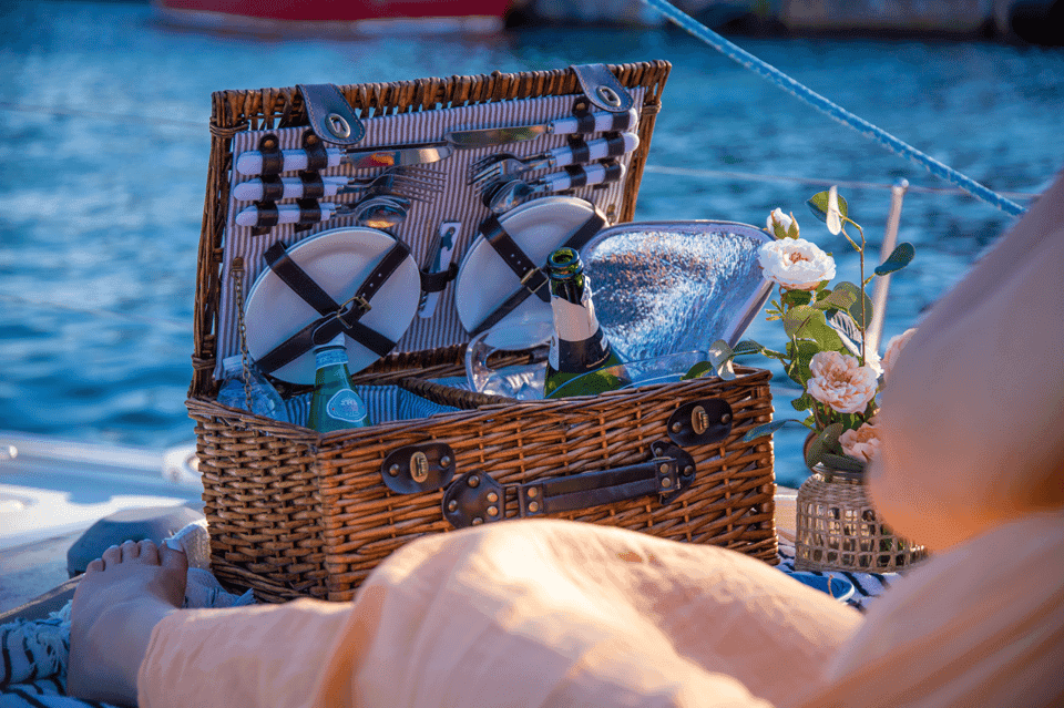 14. Private Romantic Sailing Tour with Drinks - Image 14