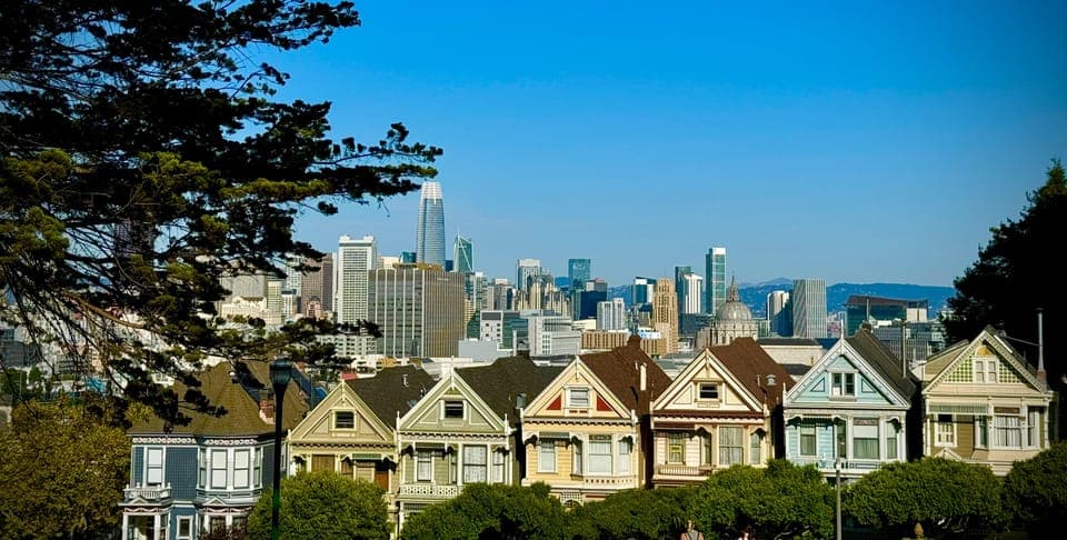 San Francisco City Tour in New EV Volkswagen Van Gallery Image 2