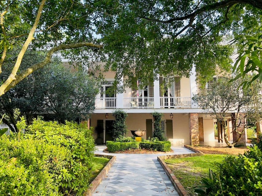 Witches Coven Garden District Walking Tour Gallery Image 4