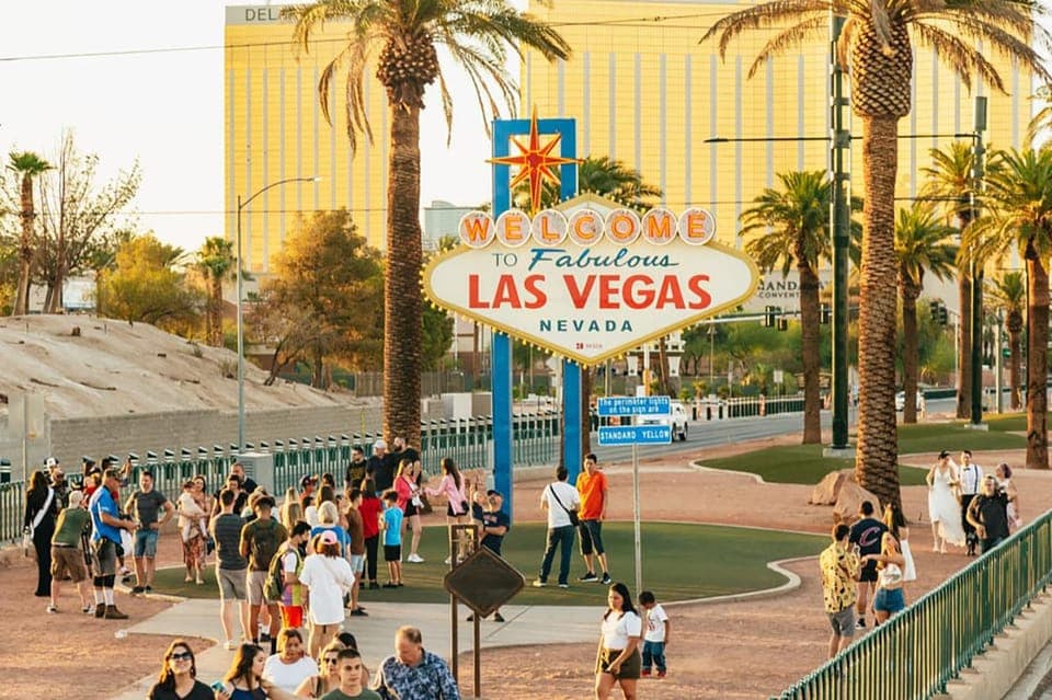 14. Vegas Explorer: Hop-On Hop-Off Adventure at Your Own Pace - Image 14