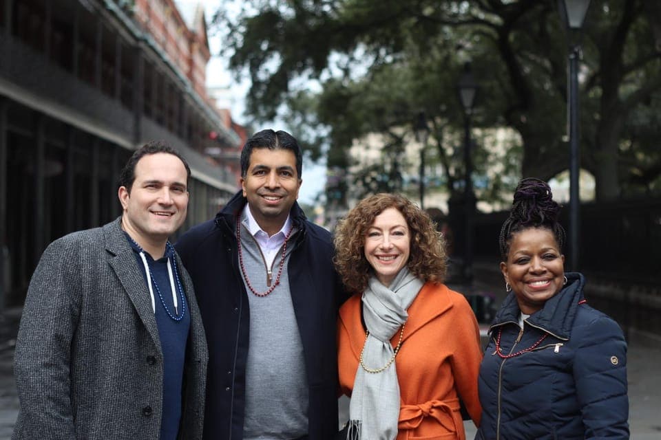 Citywide Driving Tour with a Jazz Musician Gallery Image 2