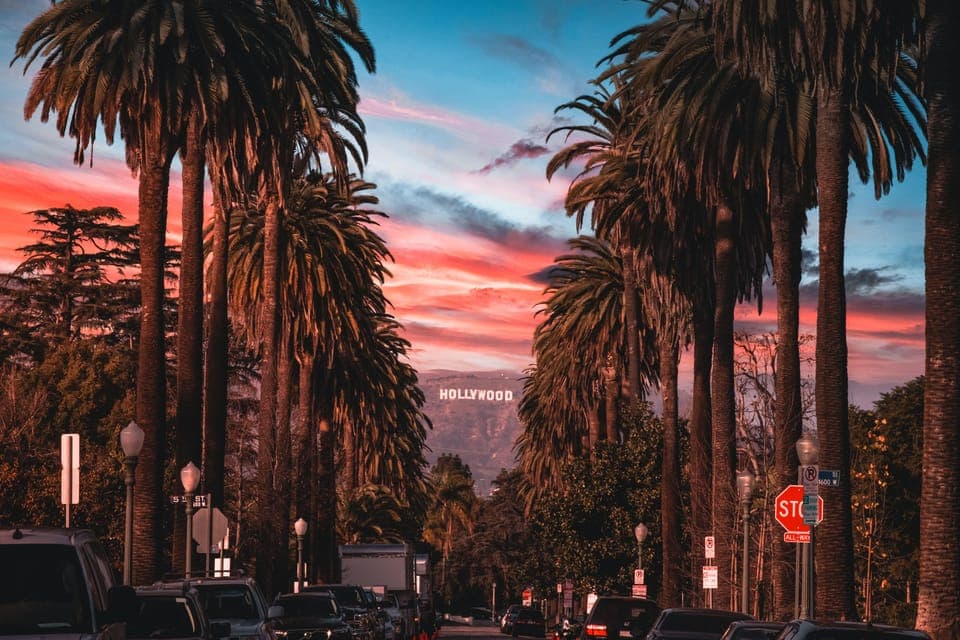34. Behind the Stars: Hollywood Unveiled - Audio Driving Tour - Image 34