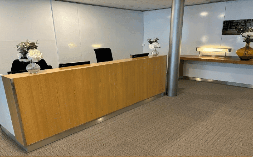 Charles de Gaulle Airport Salon Paris Lounge Access Gallery Image 4