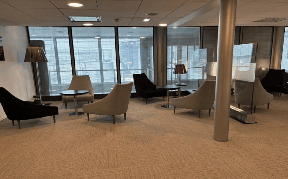Charles de Gaulle Airport Salon Paris Lounge Access Gallery Image 3