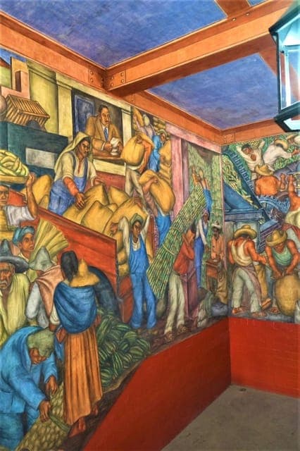 Mexico City Market Tour: Traditional Food and Murals - Image 3