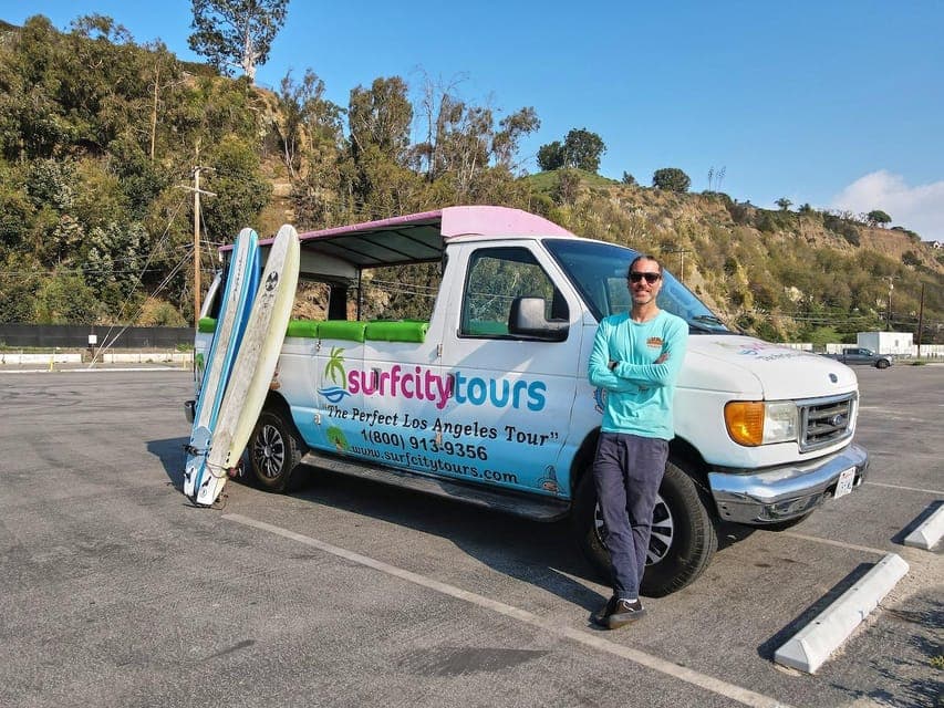 Santa Monica: Surfing Day Trip with Lunch - Image 1