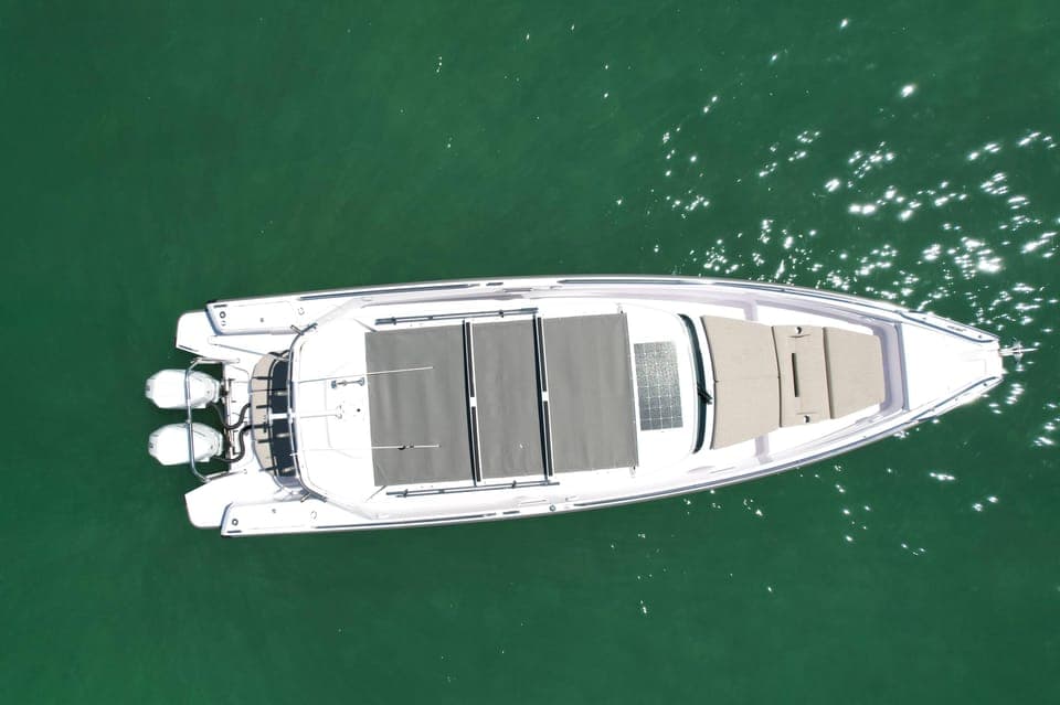 #1 Private Boat Tour and 1 Hour Free Jet Ski Rental in Miami Gallery Image 3