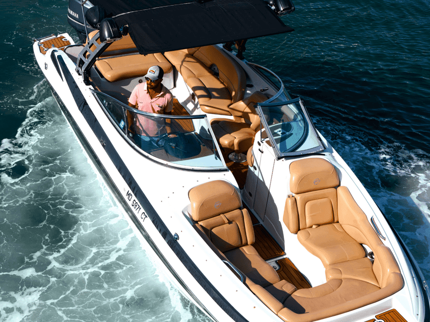 9. Miami Beach: Spectacular Sandbar & Skyline Boat Tour - Image 9