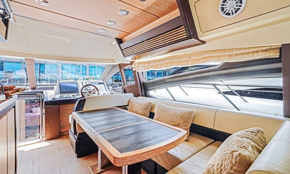 Marina Del Rey: Private Half-Day Azimut Yacht Charter Gallery Image 4