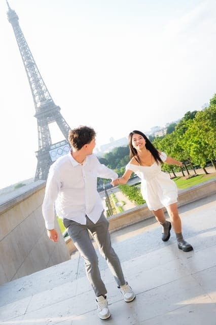 Paris Photoshoot: Eiffel Tower Exclusive Private Experience Gallery Image 4