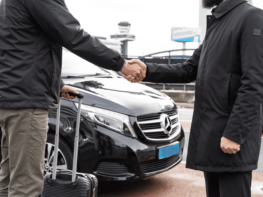 Private Airport Taxi Transfer to/from Schiphol Gallery Image 1