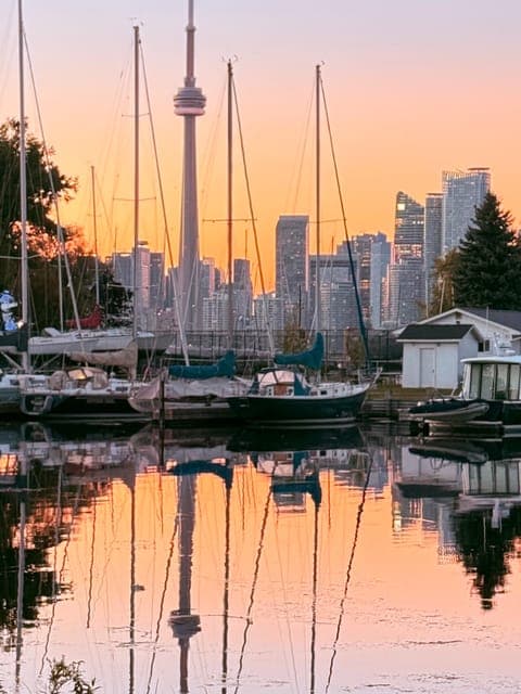 Walk on Toronto Islands with Photos and View of City Lights - Image 1