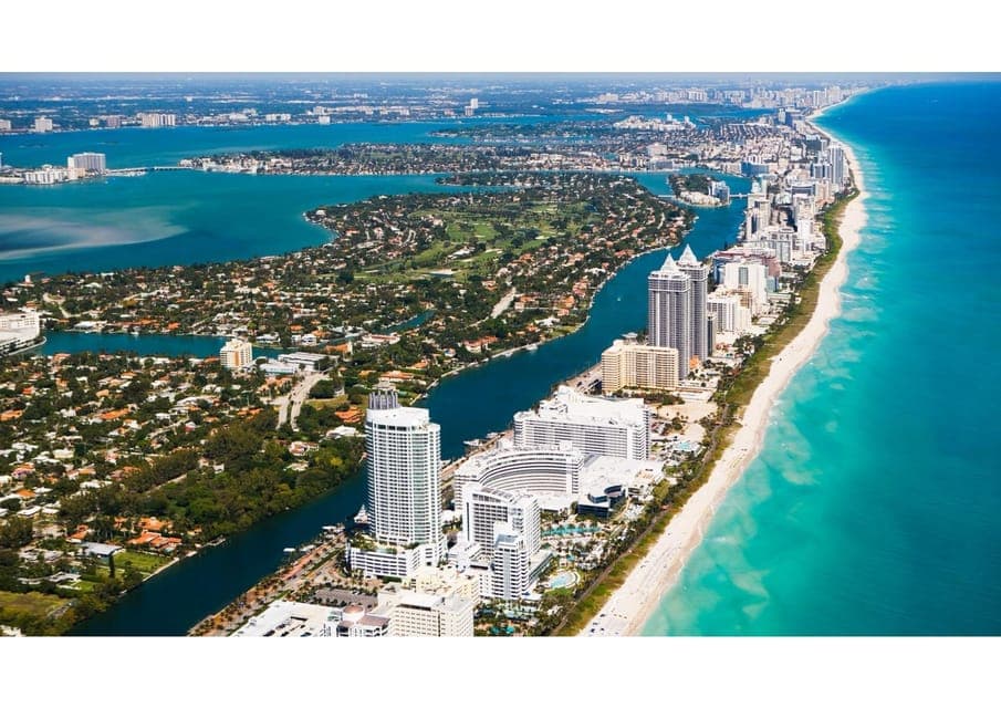 MIA Airport Private Transfer to Miami or Miami Beach Gallery Image 3