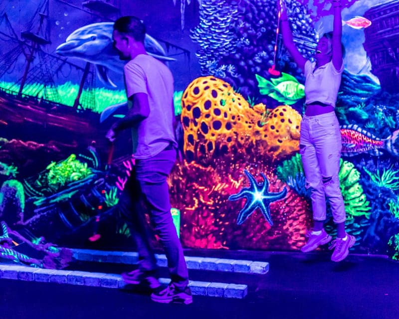 Aloha Amsterdam: 12-Hole Glow-in-the-Dark Mini-Golf Gallery Image 1