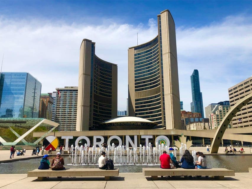 7. Downtown Toronto: Public Art and Architecture - Image 7