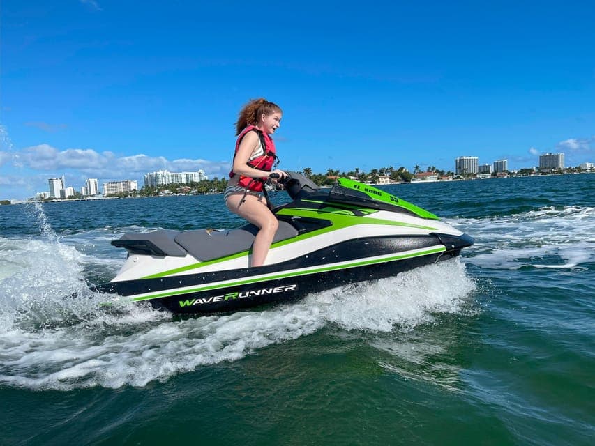 Miami Beach Jet Ski Rentals 1 Ski for 1 Person 60 Min Gallery Image 4