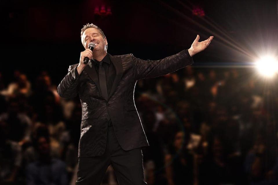Terry Fator: One Man, a Hundred Voices, a Thousand Laughs! Gallery Image 2