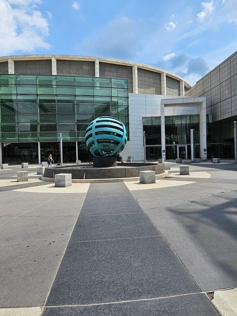 Best Detroit Walking Tour - Image 1