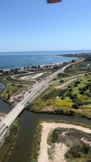 Beach and Coastline Helicopter Tour Gallery Image 1