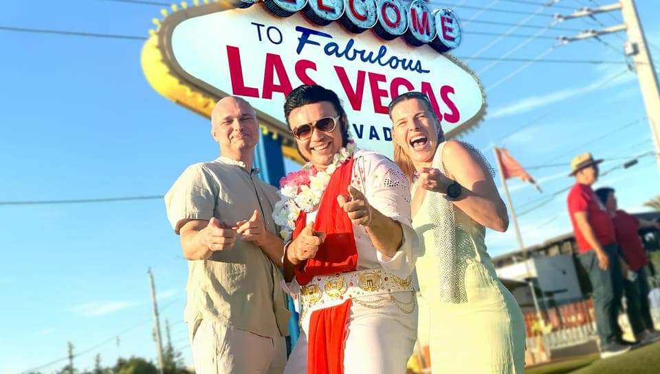 20. Elvis Wedding with Las Vegas Sign Photos Included - Image 20