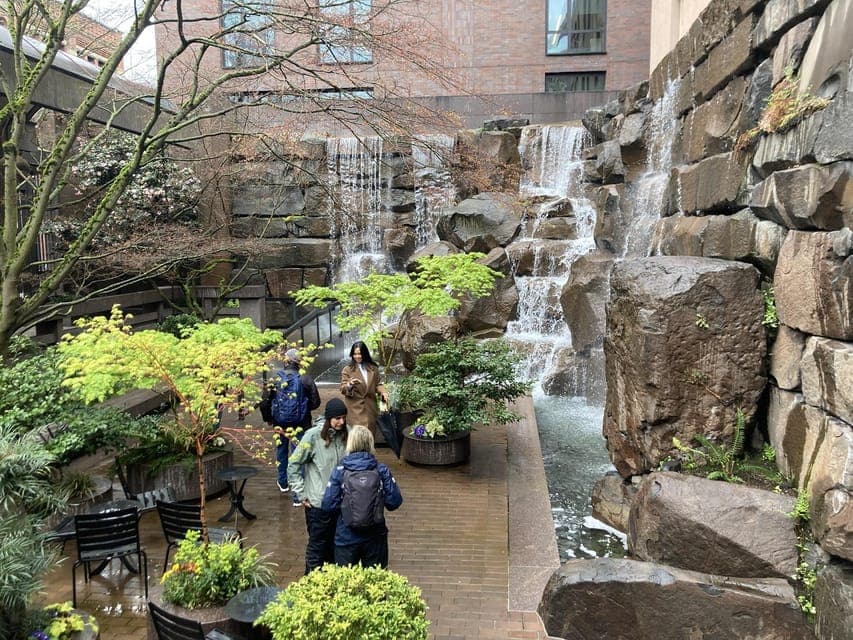 Seattle City Walking Tour: Along the Waterfront Gallery Image 4