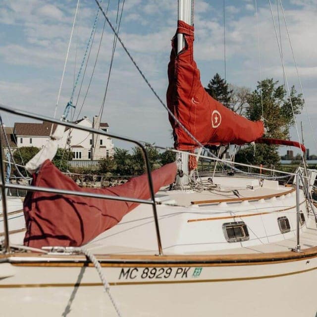 Sailing Tour on the Detroit River Gallery Image 2
