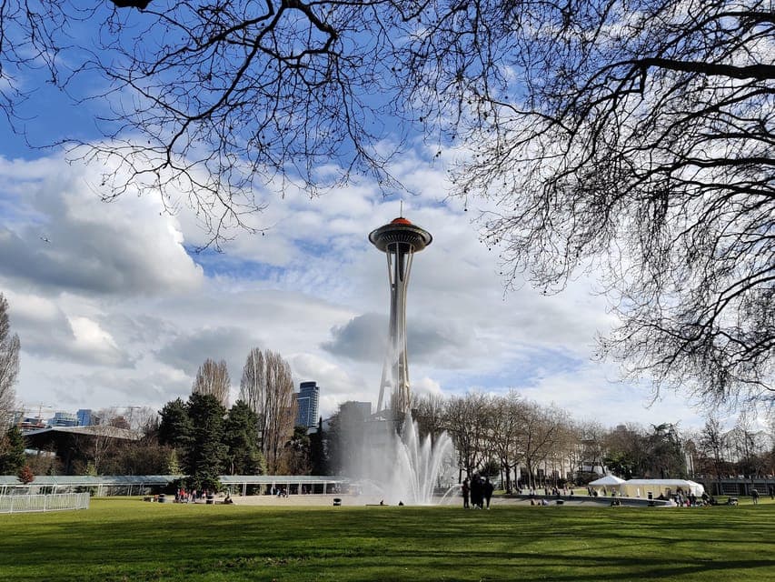 Historic & Cultural City Walking Tour Gallery Image 1